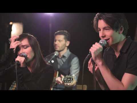 Видео: Irina Florin - Тъмнината вътре в мен (feat. VICK & TINO) (Любовен концерт) (Official Concert Video)