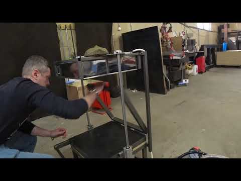 Видео: Станок термо вакуумной формовки пластиков 500х500мм