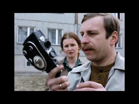 Видео: 8 мм Кинокамера КВАРЦ 2 8 mm Movie Camera QUARTZ 2
