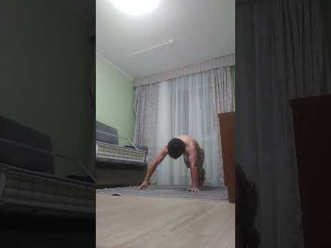 Видео: 300 отжиманий за подход 