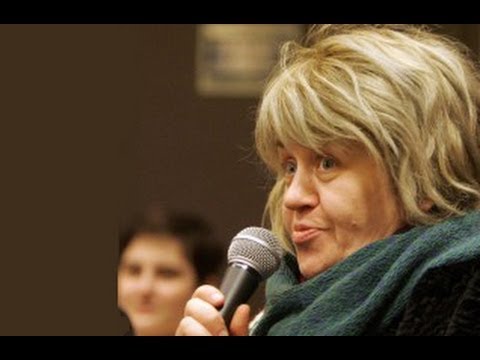 Видео: 8 марта 2014 года. Встреча с Макс Фрай. Книжное кафе "Полярис" (Рига)