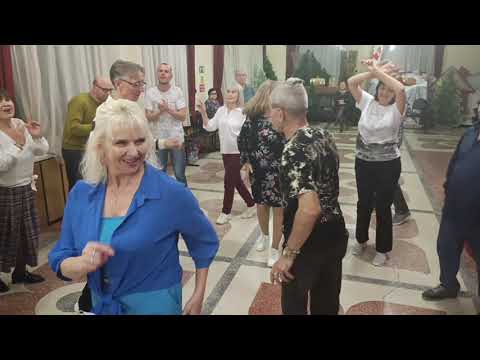 Видео: 8 ноября. Танцуем дружно.... 