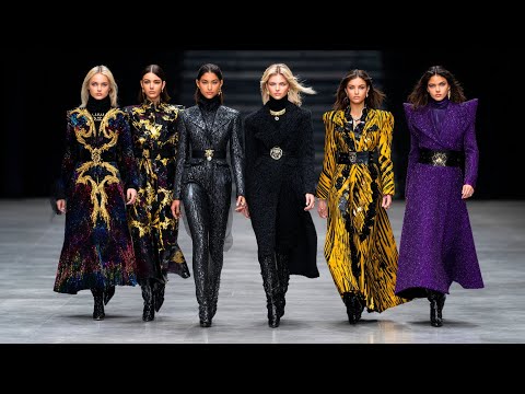 Видео: Versace вдохновлена ​​дерзким гламуром для коллекции осень-зима 2026 на Миланском показе моды