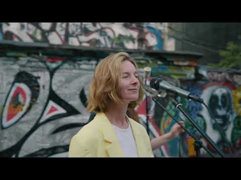 Видео: Ансамбль СКМ - Дмитриевская (Live) | Этно-хроники. Экспедиция Восход