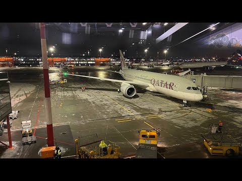 Видео: QATAR AIRWAYS ЛЕТИМ В ТАИЛАНД 🇹🇭 на о.ПХУКЕТ РЕЙС ШЕРЕМЕТЬВО-ДОХА-ПХУКЕТ РЕГИСТРАЦИЯ,ПИТАНИЕ,БАГАЖ