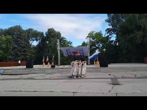 Видео: 19.09.2025 - Крылья "Нагадай" на этническом фестивале в Бельцах.