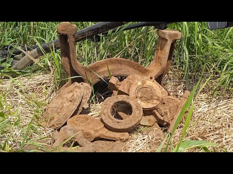 Видео: УДАЧА СНОВА С НАМИ. Такие летники мне ещё не попадались. Коп металлолома