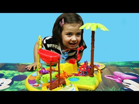 Видео: МЫШЕЛОВКА Играем вместе с Эмилюшей в настольную игру Mouse Trap