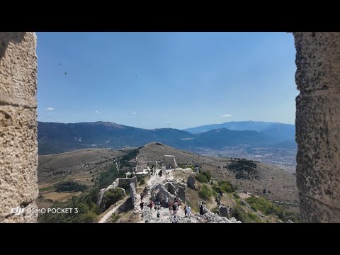 Видео: Заброшенная цитадель в горах Италии, где снимали знаменитые фильмы. Rocca Calascio