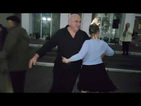 Видео: Льётся песня...... 09.11.25 Гомель парк Луначарского 🥰💫