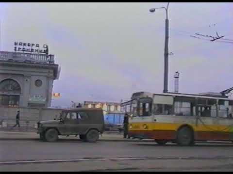 Видео: Лихие 90-е! Деревня Родная. 6ч. С гостинцами от родителей на Минск 1996!