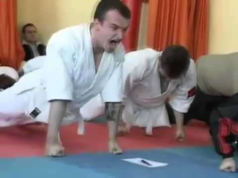 Видео: Отжимания на 6 минут. Кочергин А.Н. Психологическая устойчивость.