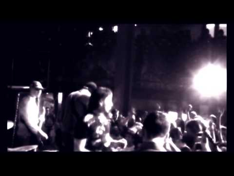 Видео: Fort Royal -   Двери