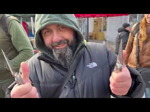 Видео: Выхватил из рук ДОРОГОЙ НОЖ РОЖДЕСТВЕНСКАЯ БАРАХОЛКА