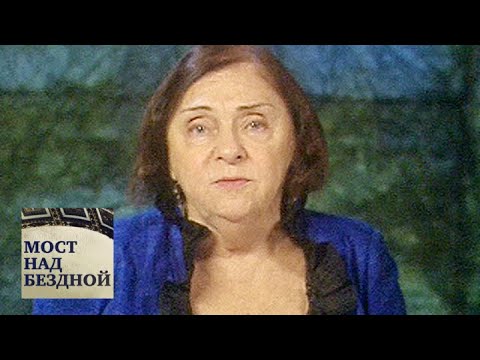 Видео: Андрей Рублев. "Троица" / Мост над бездной / Телеканал Культура