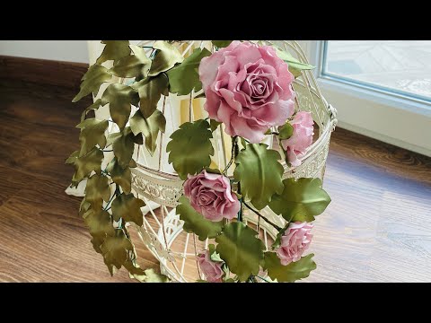 Видео: МК  Розы из лент легко и просто 🥀 🥀🥀.  Ribbon rose 🥀🥀🥀
