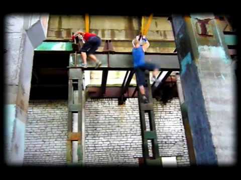 Видео: Паркур в Гусь - Хрустальном (F.S.B.)