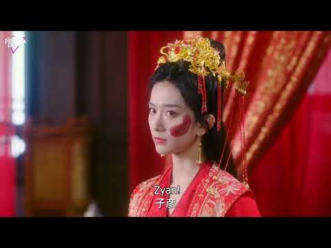 Видео: Обвиненная в измене, уродливая принцесса выброшена и умирает, возрождается красотой для мести!