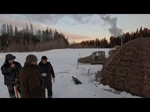 Видео: Аэролодка зимой / Рыбалка на Северной реке / Щука и Таймень на жерлицы