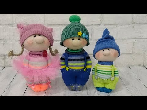 Видео: Как cделать куклу из носков - How to make a sock doll