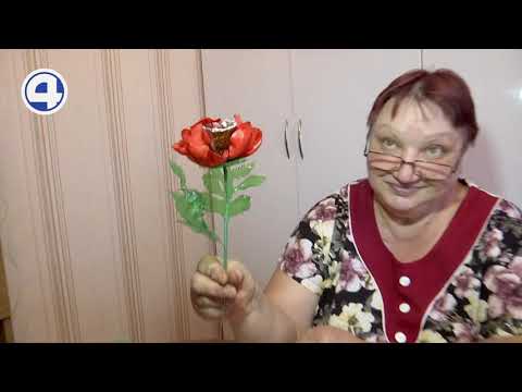 Видео: Вторая жизнь пластиковых отходов: цветы из бутылок / Свердловская область