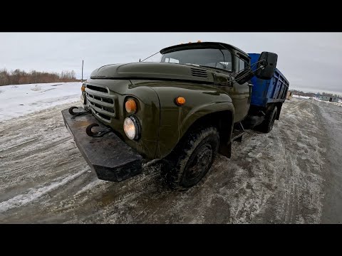 Видео: распутица! Зил-130 работает на доставке! Пропала мощьность!