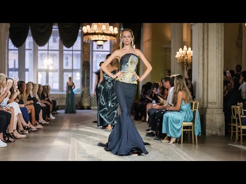 Видео: Специальный показ мод ANDREW KWON 2025!