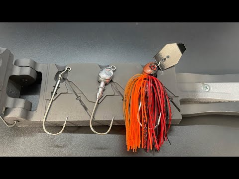 Видео: Мои любимые приманки и цвета для весенней ловли окуня! Блесна