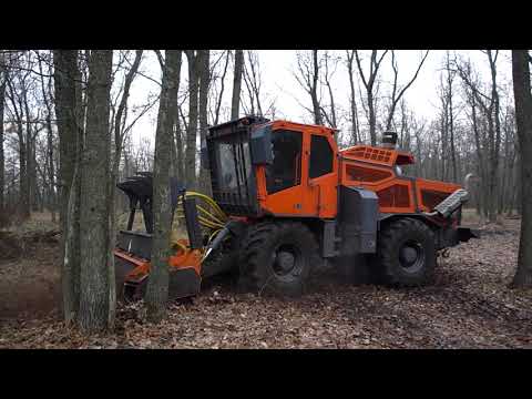 Видео: Колесный самоходный мульчер UM-Truck ETW-300