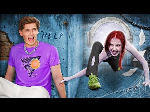 Видео: Я Провела Отпуск в Страшном Месте || 24 Часа В Доме с Привидениями