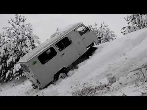 Видео: УАЗы едут, просто ЕДУТ NorTec ET-500 V& «Mitas»
