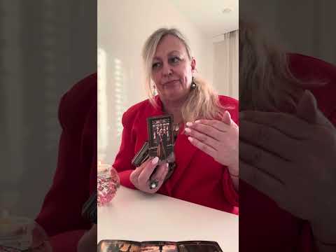 Видео: ЧТО МЕЖДУ ВАМИ СЕЙЧАС И ЧЕГО ЖДАТЬ ОТ МУЖЧИНЫ…….,,,,,,