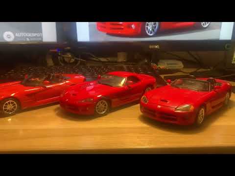 Видео: Обзор модели Dodge Viper SRT10 в масштабе 1:24 от Motormax