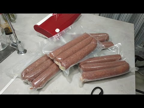 Видео: Куриная колбаса с печенью. Су-вид (Sous Vide)