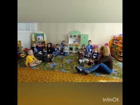 Видео: Музично-ритмічна вправа "На стежиночці" автор О.Вдовіченко; Музично-дидактична гра "Звуки осені"