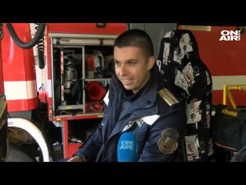 Видео: Уникален календар: Бургаските пожарникари сложиха австралийските в малкия си джоб