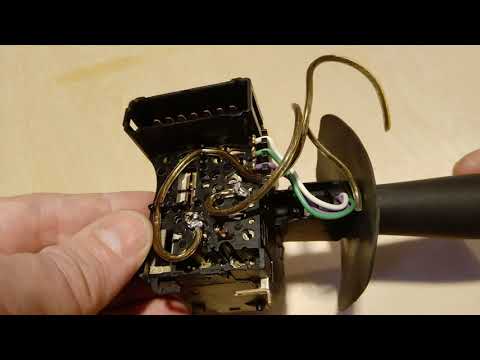 Видео: Окончательный ремонт кнопки звукового сигнала Рено Логан, Сандеро, Ниссан Альмера