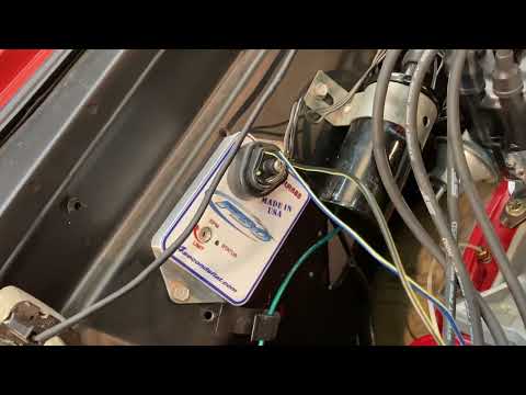 Видео: Установка зажигания FBO на оригинальный автомобиль Points #mopar #ignition #dodge #howto