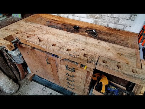 Видео: Реставрация верстака. 1 часть. My old workbench restoration. Part 1.