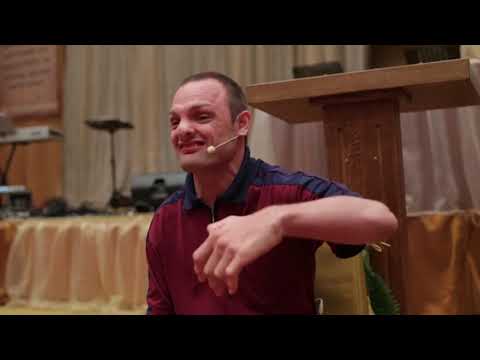 Видео: Свидетельство Алексея Дунаева. (ц. Благодать г.Ровно. 28.06.2015)