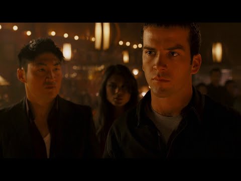 Видео: Тройной форсаж: Токийский дрифт 2006 г. (Твинки предлагает свалить из города. Шон идёт к Камате)