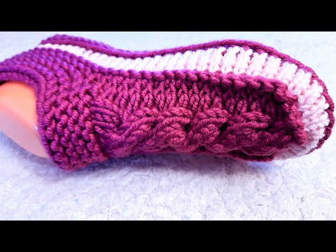 Видео: Домашние тапочки следки спицами. НОВЫЙ  способ вязания! Подробный мастер класс