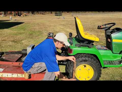 Видео: Подключение Brush Hog к JD 4x5