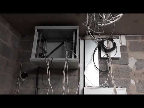 Видео: Слаботочка в частном доме.  Одна из типичных работ.