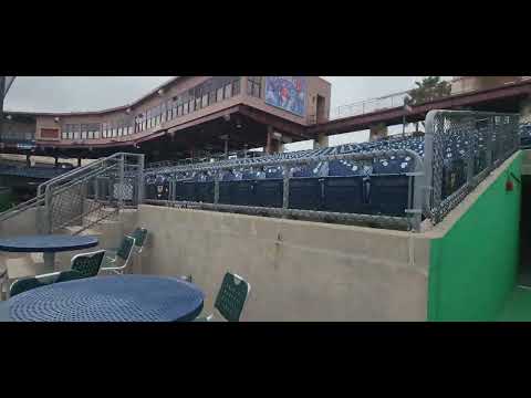 Видео: Работа электрика в США.