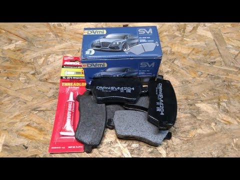 Видео: Лада Ларгус - Замена передних колодок