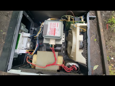 Видео: Микроволновка в металлолом