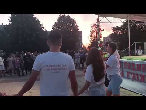 Видео: 51 години град Гулянци Ива и Велислава Костадинови 4.09.2025 