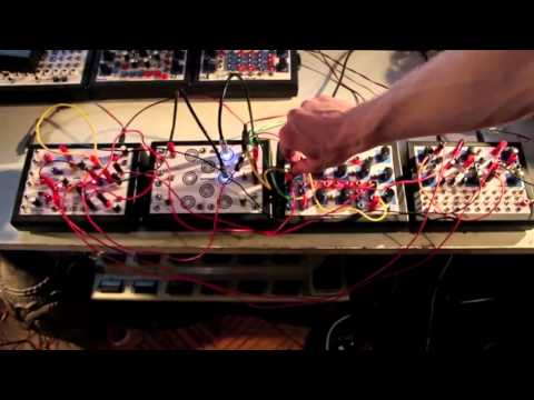 Видео: ::vtol:: Circuit bending. Часть 1