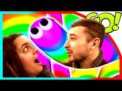 Видео: Батл! Болтушка и Проходимец ОТРАЩИВАЮТ ЧЕРВЕЙ #246 Игра про червей